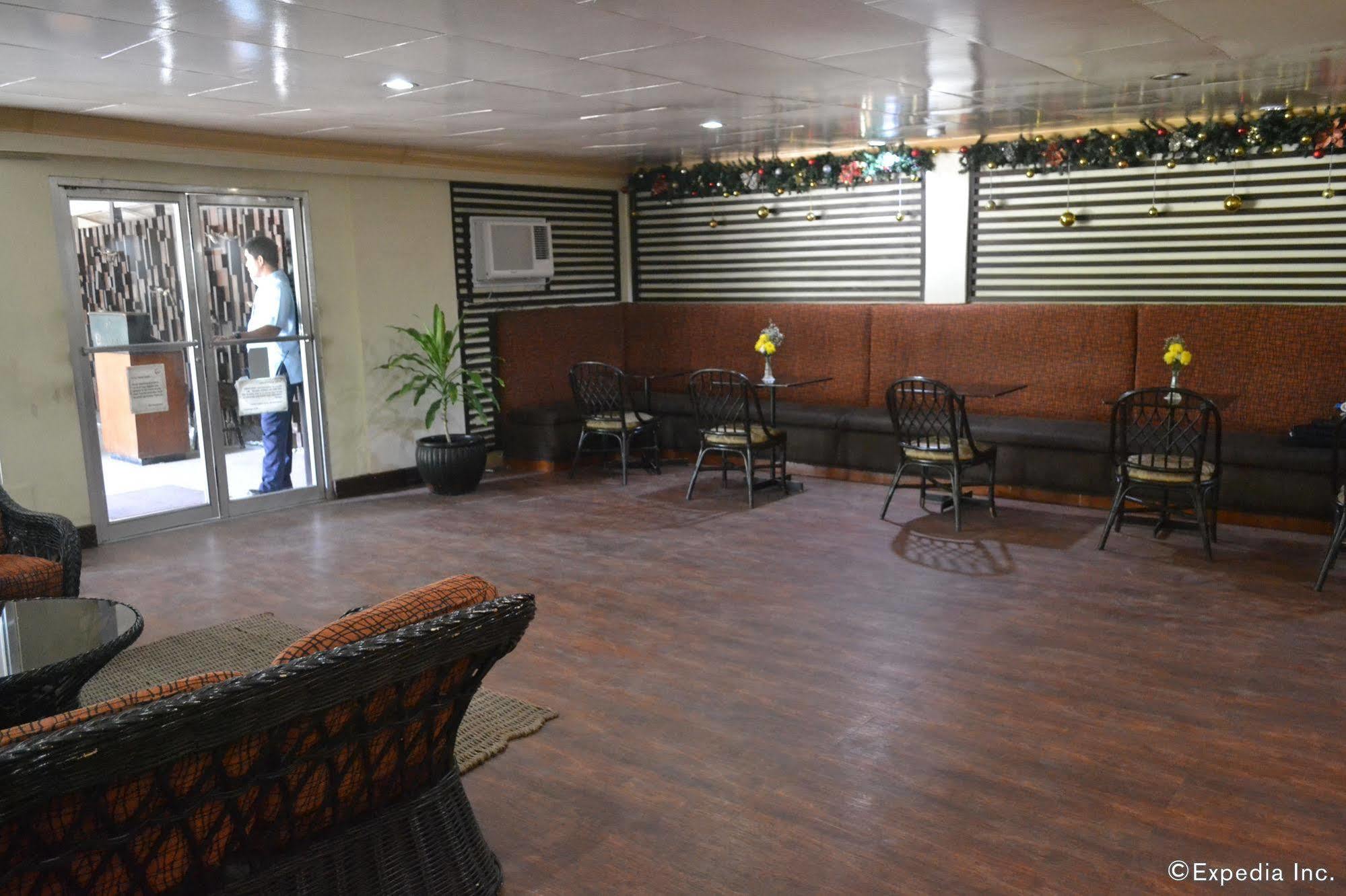 Hotel Cesario Lapu-Lapu City Exterior photo